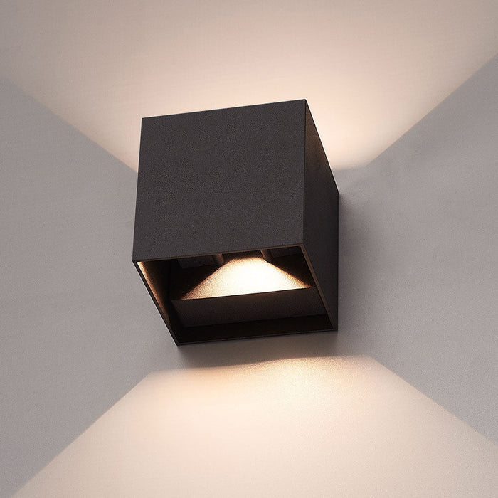 Smart Cube™ - De draadloze en luxe wandlamp!